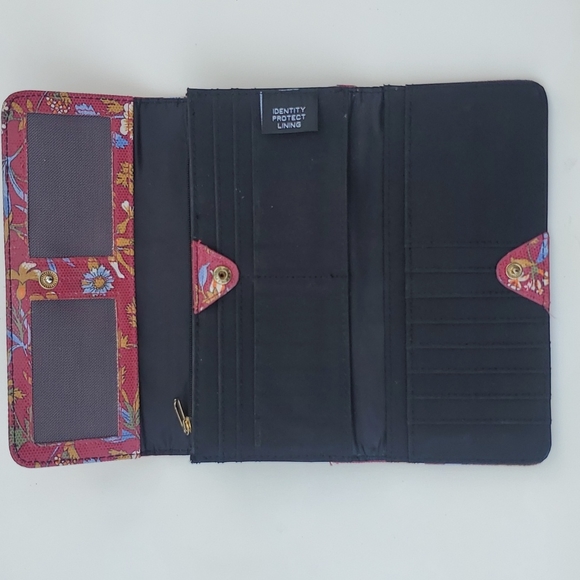 Tahari foral wallet royal flush - Picture 6 of 15